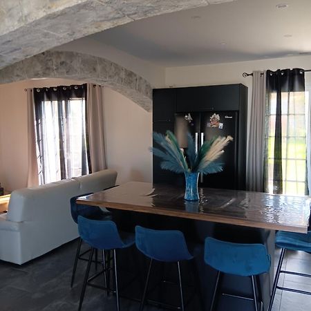 La Villa Des Jonquilles Saint-Victor-des-Oules 外观 照片