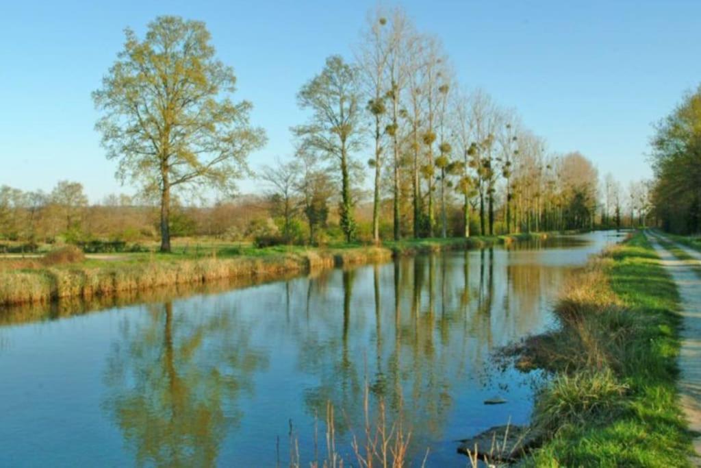 La Villa Des Jonquilles Saint-Victor-des-Oules 外观 照片